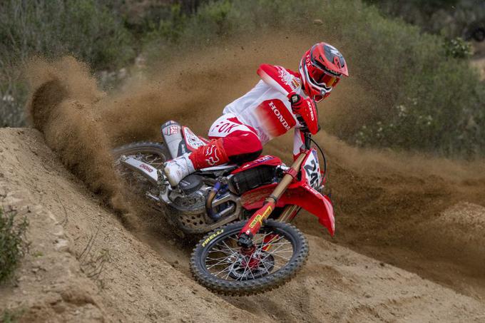 Tim Gajser in njegova nova 450-kubična honda | Foto: Honda Racing/ShotbyBavo