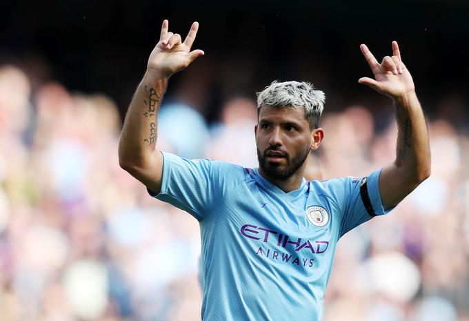 Za volan je poprijel tudi najboljši strelec v zgodovini Manchester Cityja, Argentinec Sergio Agüero. | Foto: Reuters