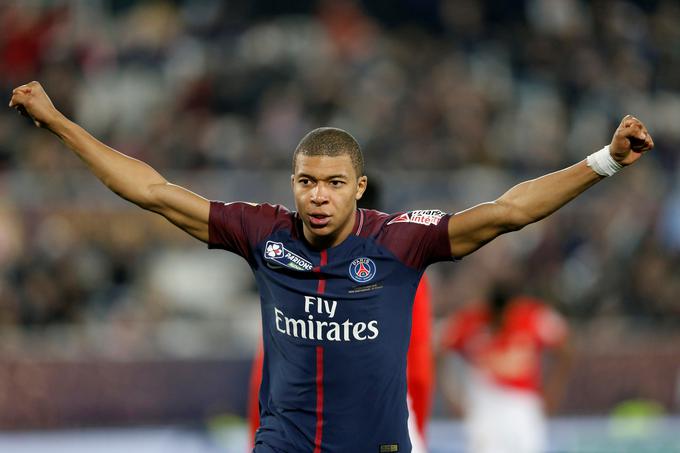 Kylian Mbappe je že pri 19 letih eden glavnih obrazov francoske reprezentance. | Foto: Reuters