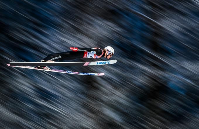 Daniel Andre Tande se je razveselil zlatega odličja. | Foto: Sportida