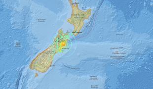 Novo Zelandijo stresel močen potres, sledil mu je cunami