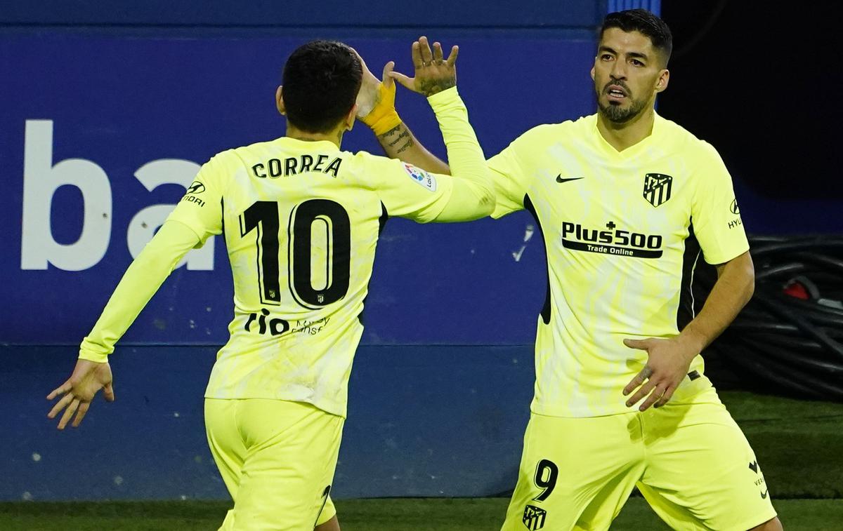 Angel Correa, Luis Suarez | Angel Correa in dvakratni strelec Luis Suarez se veselita enega od dveh zadetkov Atletica. | Foto Reuters