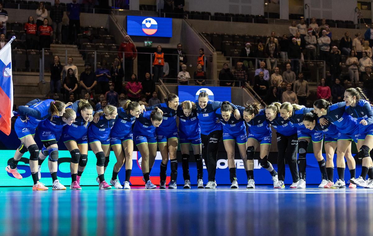 rokomet SP Slovenija Francija | Slovenke bodo nastopile na kvalifikacijah za OI. | Foto IHF/Kolektiff