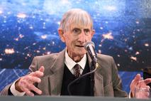 Freeman Dyson