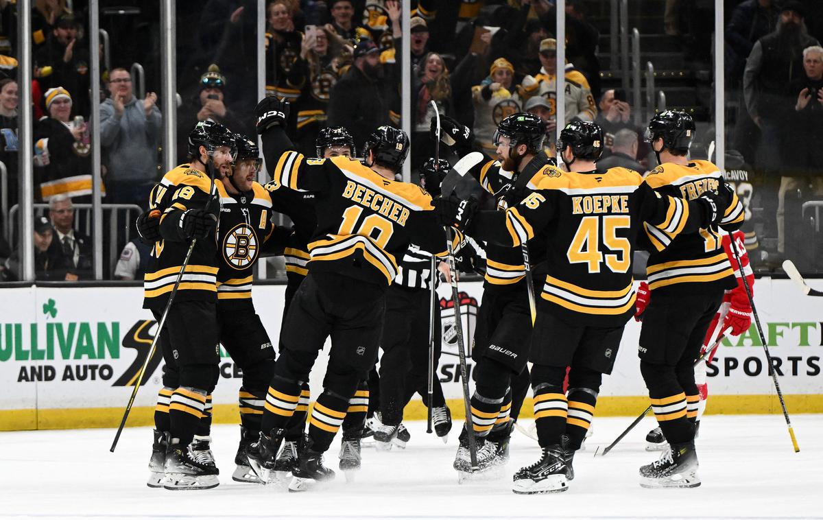 Boston Bruins | Boston Bruins so po podaljšku ugnali Detroit Red Wings. | Foto Reuters