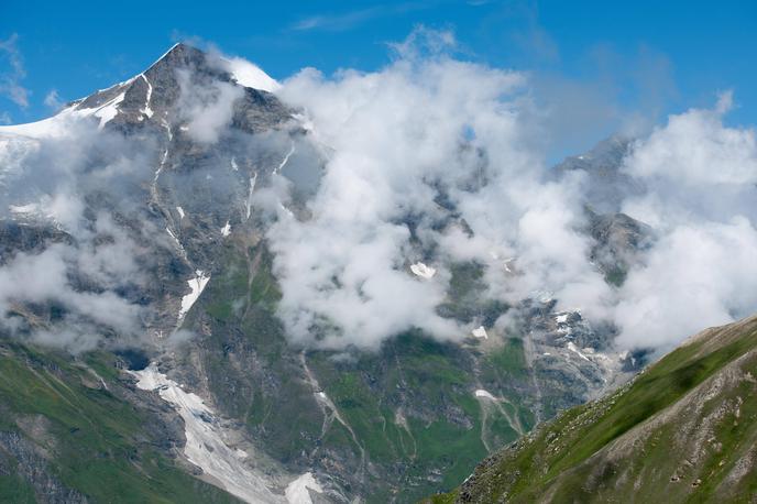 Grossglockner (Veliki Klek) | 31-letnega Slovenca so s helikopterjem prepeljali v bolnišnico v Lienzu. | Foto Guliverimage