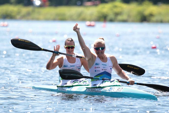 Špela Ponomarenko Janić in Anja Osterman | Špela Ponomarenko Janić in Anja Osterman v Nemčiji brez konkurence. | Foto Nebojša Radović/Kajakaška zveza Srbije