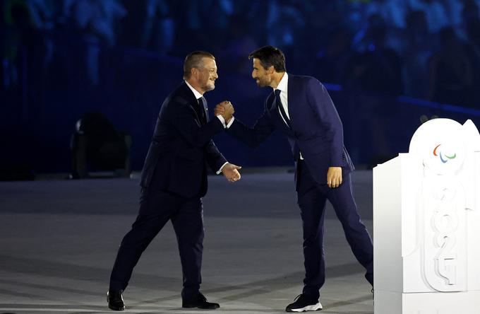 Tony Estanguet, predsednik organizacijskega odbora Pariz 2024 za olimpijske in paraolimpijske igre in predsednik Mednarodnega paraolimpijskega komiteja (IPC) Andrew Parsons. | Foto: Reuters