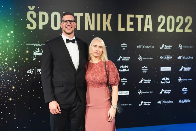 Športnik leta 2022 Kristjan Čeh s partnerico, estonsko metalko kladiva Anno Mario Orel | Foto: Grega Valančič/Sportida