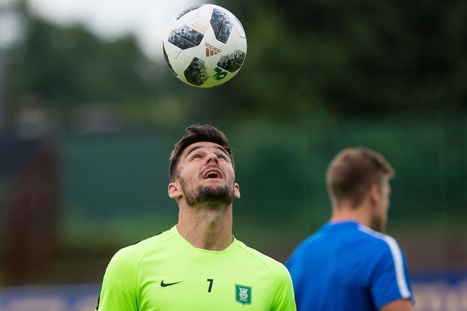 Rok Kronaveter na uvodnem treningu ni skrival dobre volje. | Foto: Žiga Zupan/Sportida