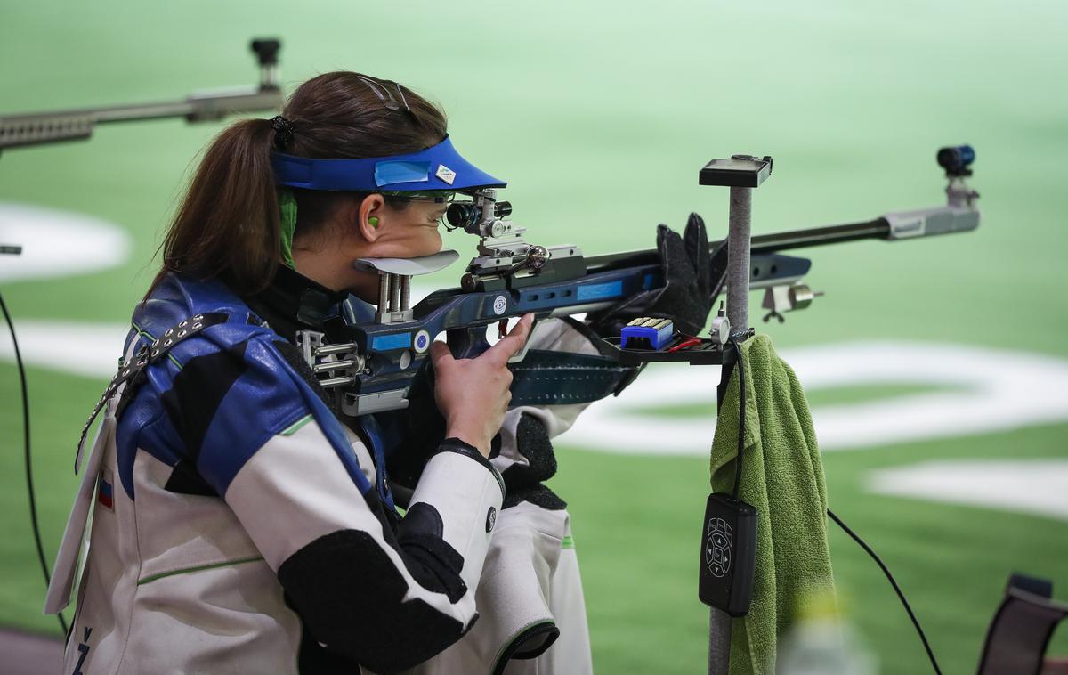 Živa Dvoršak | Živi Dvoršak se je na tekmi svetovnega pokala južnokorejskem Changwonu nasmihala nova vrhunska uvrstitev, nato pa se ji je pripetila napaka in zdrst po lestvici. Tekmo je končala na 24. mestu.  | Foto Anže Malovrh/STA