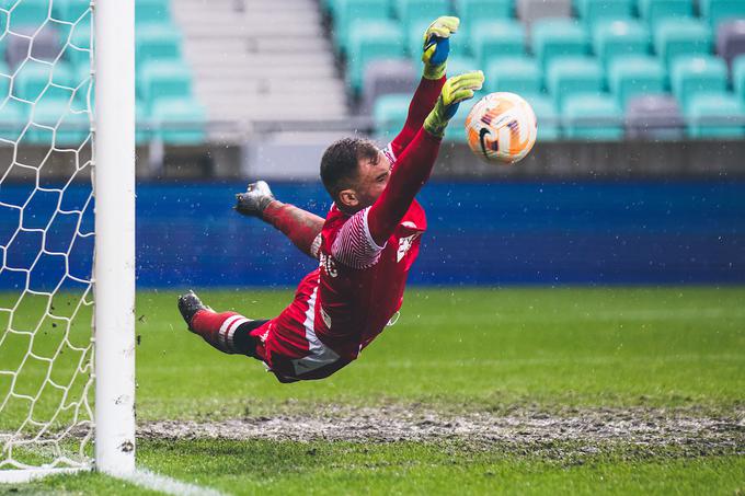 Adnan Golubović se je izkazal z obrambo najstrožje kazni. | Foto: Grega Valančič/Sportida