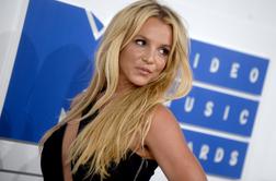 ZDA zapustila tudi Britney Spears