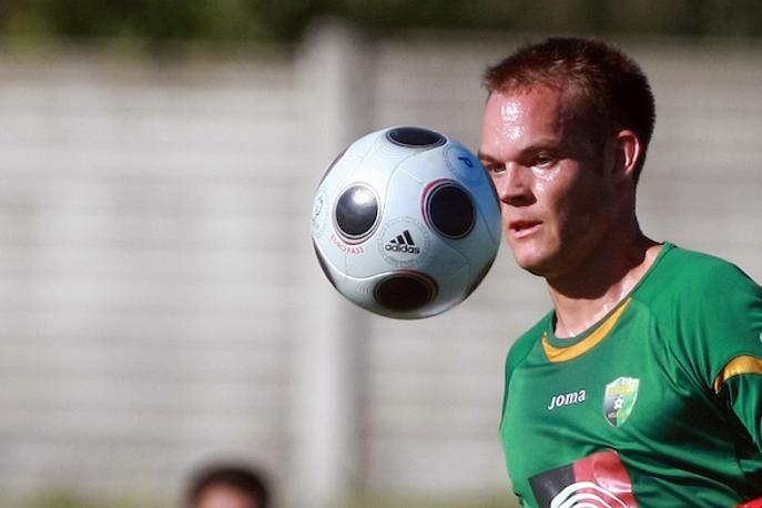 Marko Tuomas Kolsi | V Sloveniji si je legionarski kruh služilo že veliko finskih športnikov. Pri Olimpiji sta na primer izstopala košarkarja Teemu Rannikko in Sasu Salin. V Sloveniji ni manjkalo niti finskih hokejistov in trenerjev, kar zadeva nogomet, pa seznam ni pretirano dolg. Bo pa ostalo za vedno zapisano, da je ledino oral Marko Tuomas Kolsi, prvi finski legionar v 1. SNL. | Foto Vid Ponikvar