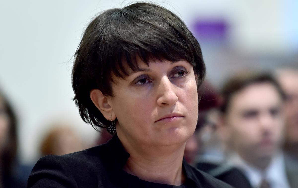 Nada Drobne Popovič | Nada Drobne Popović je bila pred prevzemom vodenja uprave Petrola leta 2019 finančnica v Slovenski industriji jekla (SIJ), ki je v lasti podjetij iz Rusije. | Foto STA