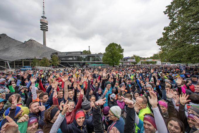 Dobra volja med tekači v Münchnu v Nemčiji, kjer je eden od 12 uradnih dogodkov teka Wings For Life World Run. | Foto: Red Bull Content Pool