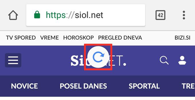 V brskalniku Chrome se mora za osvežitev spletne strani tale pokazatelj obarvati modro.  | Foto: Matic Tomšič