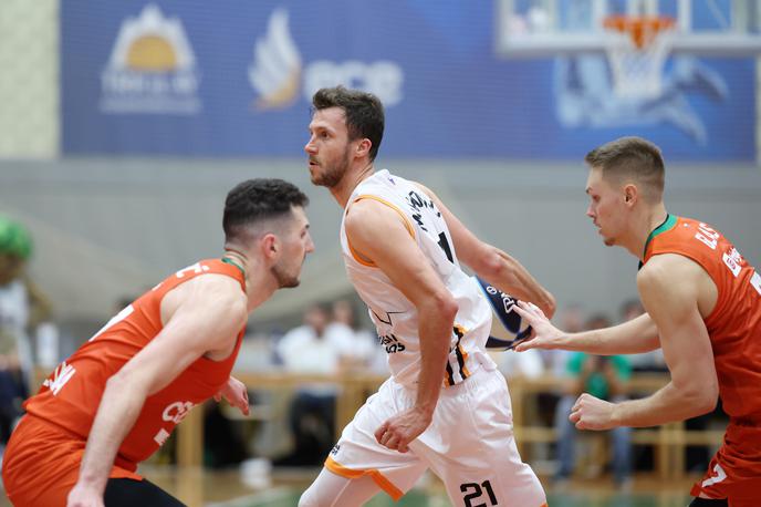 Blaž Mahkovic Kansai Helios Domžale | Blaž Mahkovic bo s Heliosom skušal presenetiti Cedevito Olimpijo? | Foto www.alesfevzer.com