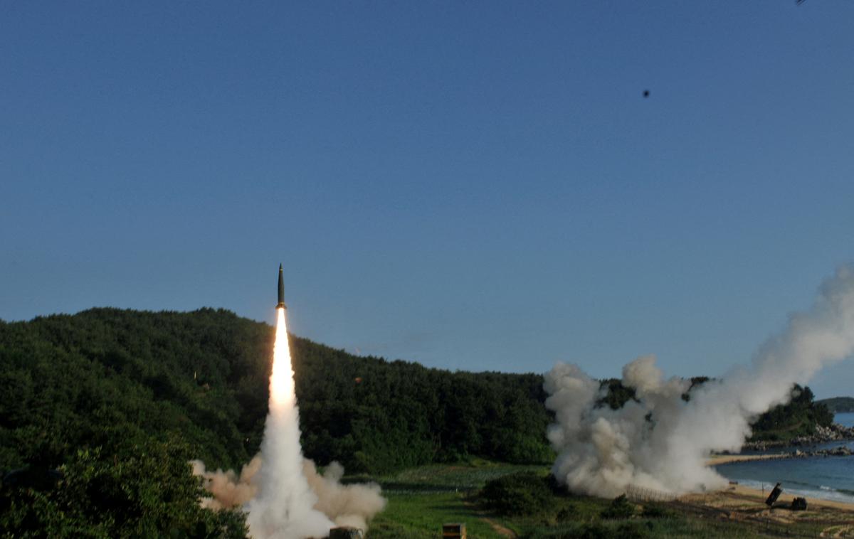 raketa ATACMS | Moskva je že večkrat obsodila uporabo zahodnih raket dolgega dosega za napade na cilje v Rusiji in zagrozila s povračilnimi ukrepi. | Foto Reuters