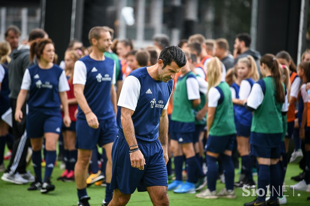 Uefa Ljubljana 2019 Trg Republike Nogomet v šolah