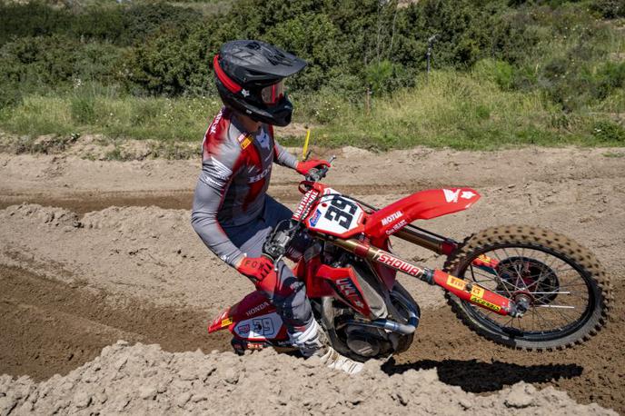 Roan van de Moosdijk Honda | Roan van de Moosdijk je s Hondo odpeljal samo kvalifikacije na Sardiniji, v obeh vožnjah sardinijske dirke pa je odstopil. | Foto Honda Racing/ShotbyBavo