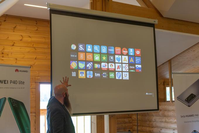 Vodja poslovnega razvoja pri družbi Huawei Slovenija Uroš Miklavčič: V Huaweievi programski tržnici AppGallery je okrog 60 slovenskih aplikacij (tudi vse aplikacije Telekoma Slovenije, op. a.). | Foto: 