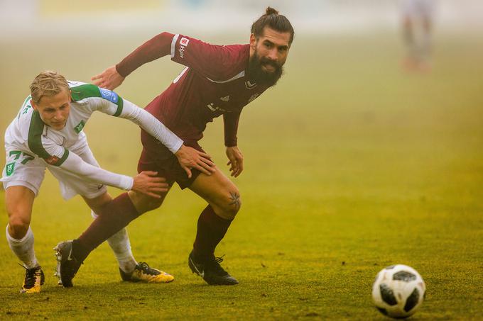 Luka Majcen je imel lepo priložnost za Triglav, a ni zadel. | Foto: Žiga Zupan/Sportida