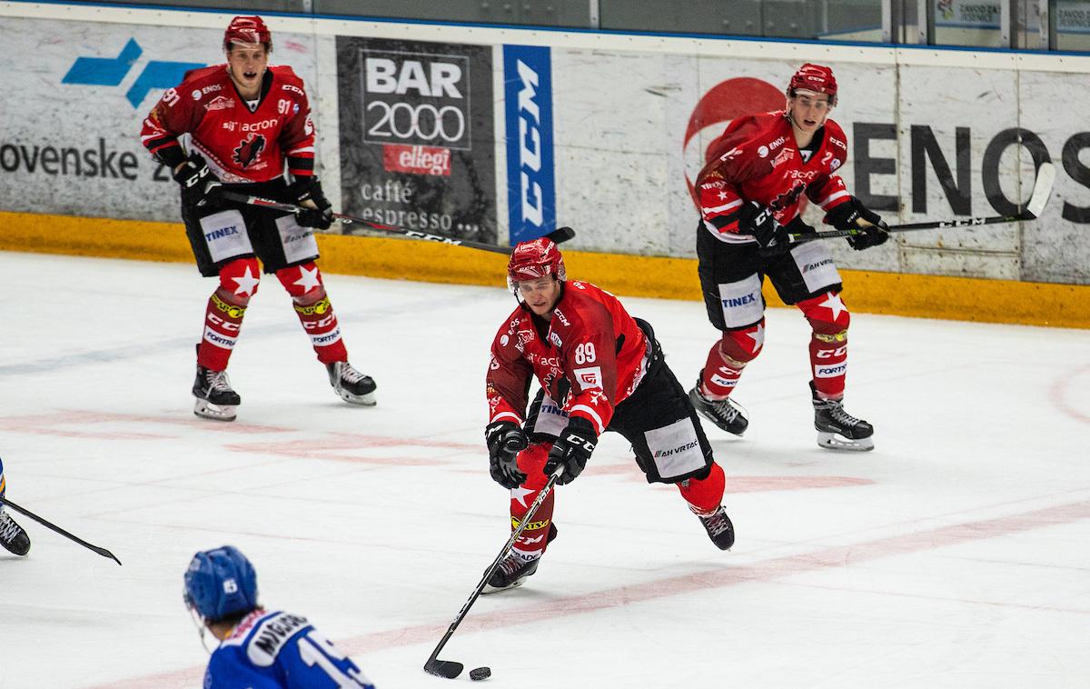 HDD Jesenice Asiago | Hokejisti Jesenic so vknjižili še četrti zaporedni poraz v Alpski ligi. S 3:1 jih je premagala Gardena.  | Foto Urban Meglič/Sportida