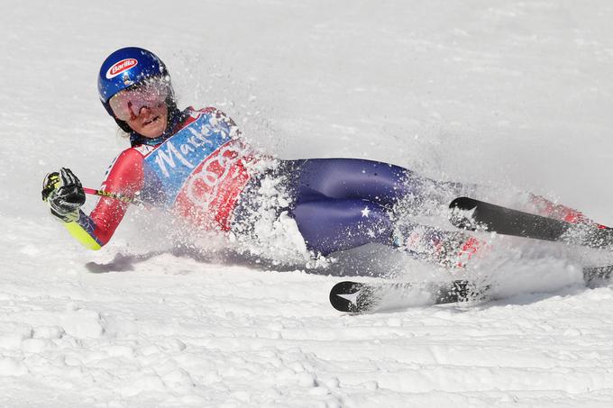 Mikaela Shiffrin je še drugič zapored v sezoni za svetovni pokal ostala brez uvrstitve. | Foto: Reuters