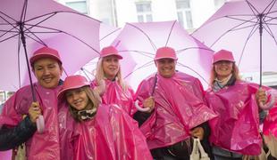 Europa Donna z Anjo Rupel zaplesala ob dnevu zdravih dojk