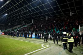 Olimpija - Borac, pretek navijačev