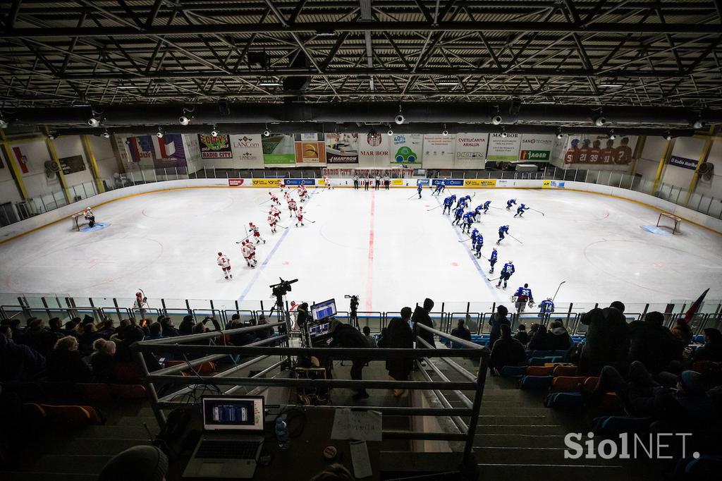 slovenska hokejska reprezentanca : Poljska, Ledna dvorana Tabor, Maribor