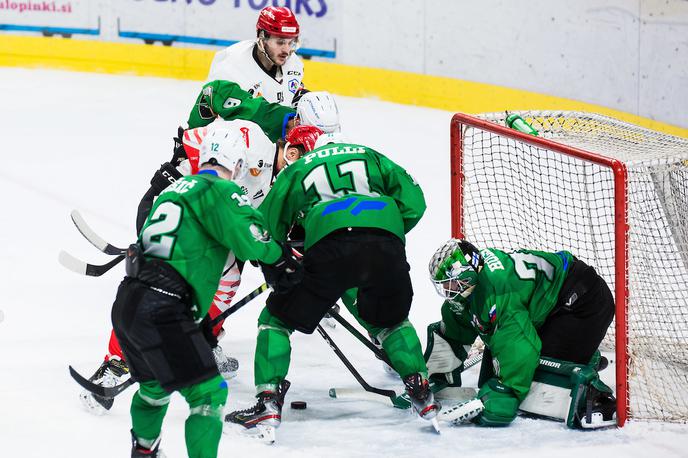 HK Olimpija HDD Jesenice 3. marec 2021 | Olimpija je za osmo zaporedno zmago s 4:2 premagala Jesenice in se utrdila na vrhu lestvice Alpske lige. | Foto Grega Valančič / Sportida