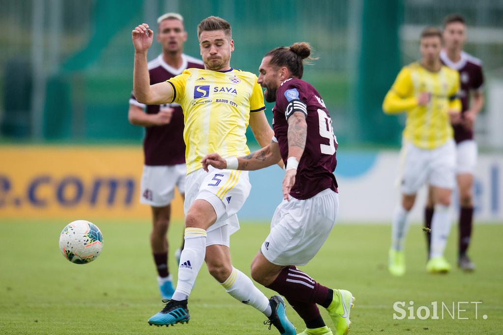 NK Triglav, NK Maribor, prva liga Telekom Slovenije