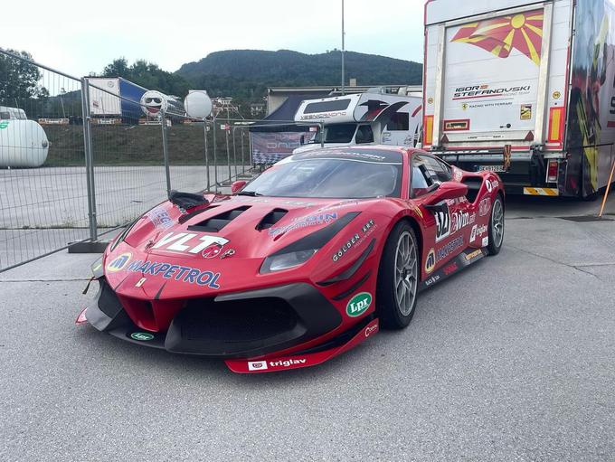 Letos proti Šembijam tudi ferrari 488 challenge Igorja Stefanovskega. | Foto: Jaka Fidel