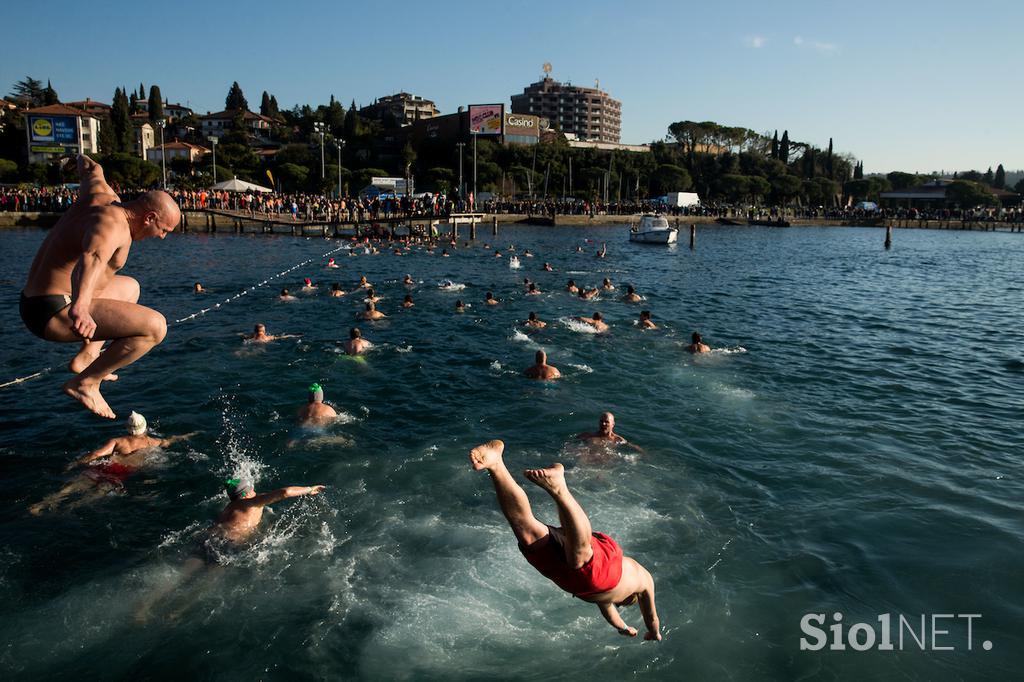 Novoletni skok v morje Portorož