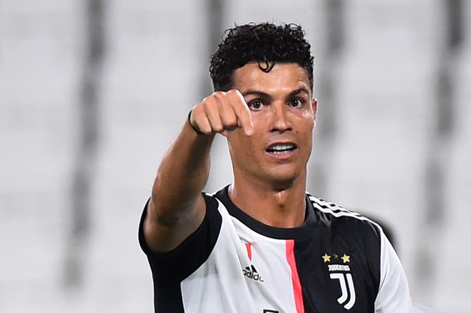 Cristiano Ronaldo | Cristiano Ronaldo je še vedno pozitiven na novi koronavirus. | Foto Reuters