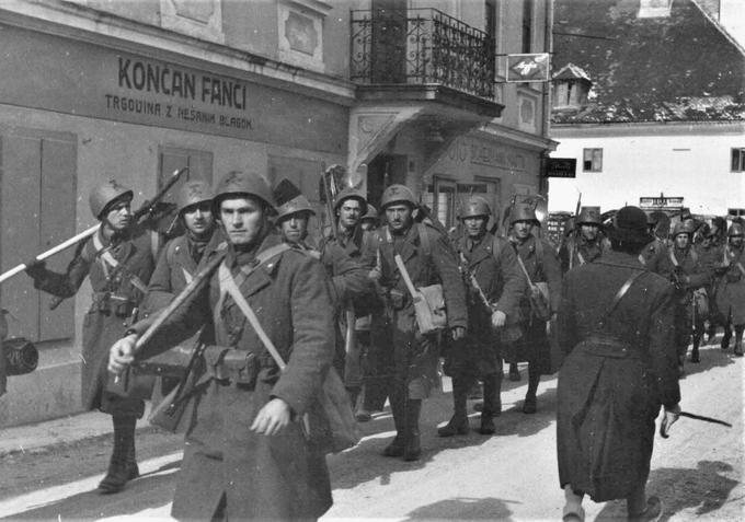 Italija je aprila 1941 napadla Jugoslavijo in zasedla tudi del slovenskega ozemlja.  | Foto: Thomas Hilmes/Wikimedia Commons