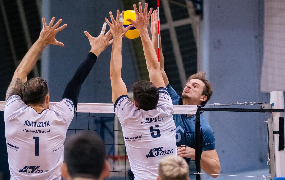 Calcit Volley | Kamničani so izgubili z 0:3 v nizih. | Foto Klemen Brumec