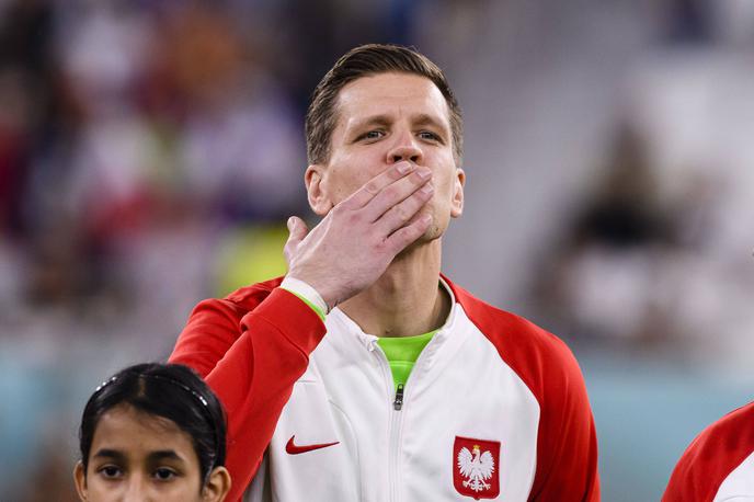 Wojciech Szczesny | Wojciech Szczesny naj bi se po zgolj mesecu od napovedane upokojitve vrnil med vratnici. Prepričala naj bi ga Barcelona. | Foto Guliverimage