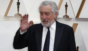 Robert De Niro prisiljen sprejeti vsako vlogo, ki se pojavi, da lahko financira svojo ločitev