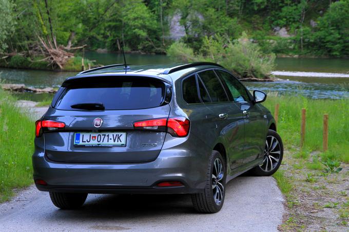 Station wagon je 26 centimetrov daljši, medtem ko medosni razdalji ostajata enaki. | Foto: Aleš Črnivec