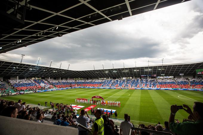 Ko je Katančeva četa lani gostila Anglijo, je povedla z 1:0, še nekaj minut pred koncem imela v žepu točko (2:2), nato pa izgubila. Glavni krivec? Wayne Rooney. | Foto: Grega Valančič/Sportida