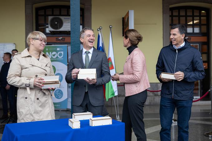 Robert Golob, Železniška postaja LJ | Foto: STA