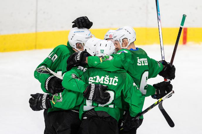 HK Olimpija Fassa | Olimpija je pri zadnjem Linzu zmagala s 7:2. | Foto Vid Ponikvar