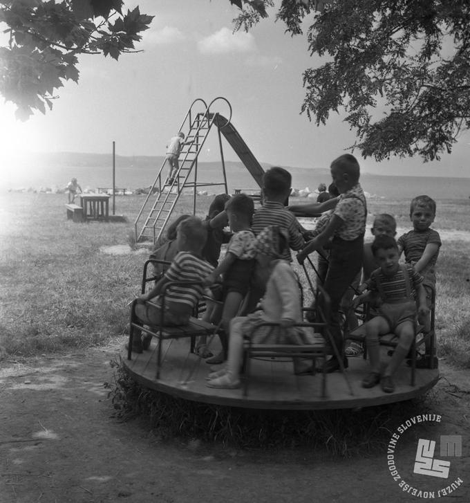 Otroško okrevališče Debeli Rtič, junij 1966 | Foto: Svetozar Guček, hrani: MNZS