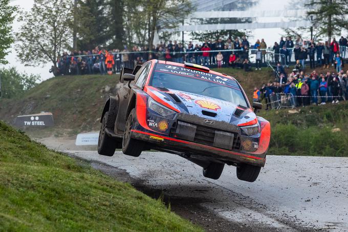 Trasa hrvaškega relija je atraktivna, zahtevna in selektivna. Gosti so bili tudi letos navdušeni. | Foto: Hyundai