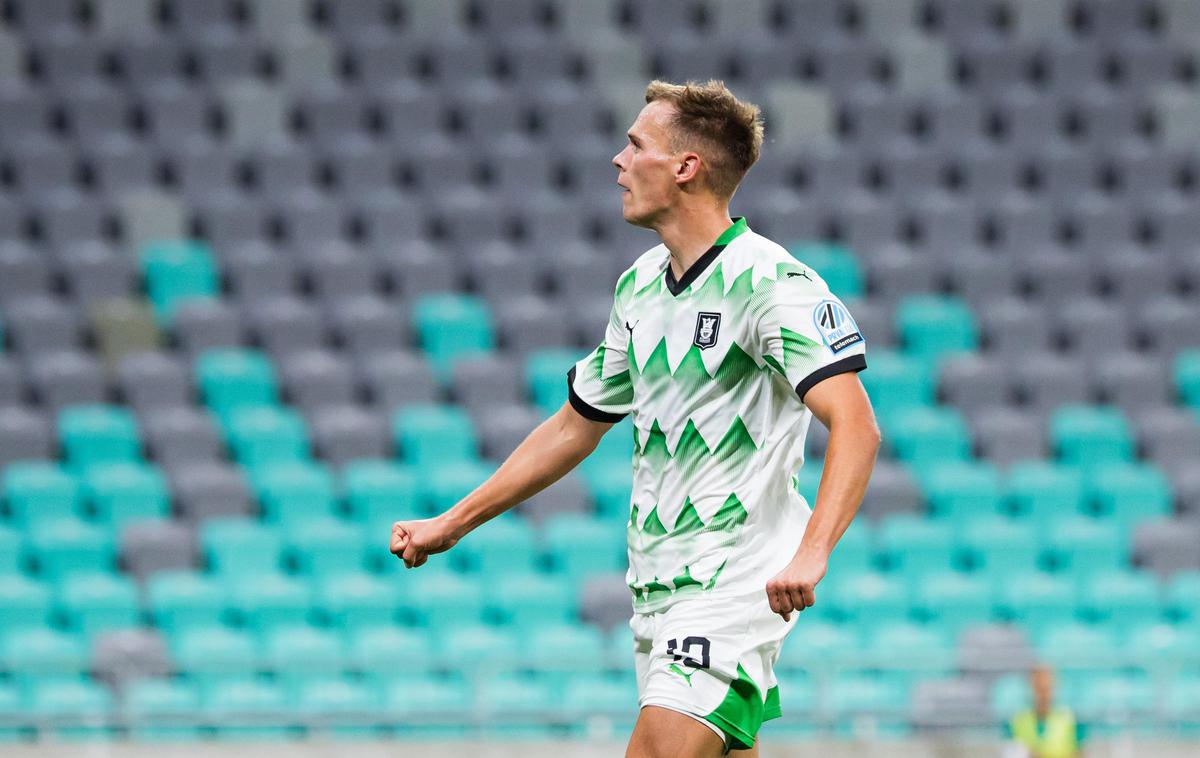 Ivan Durdov, NK Olimpija | Ivan Durdov je zadel za vodstvo Olimpije z 1:0, na koncu so s soigralci zmagali z 2:0. | Foto Grega Valančič/www.alesfevzer.com