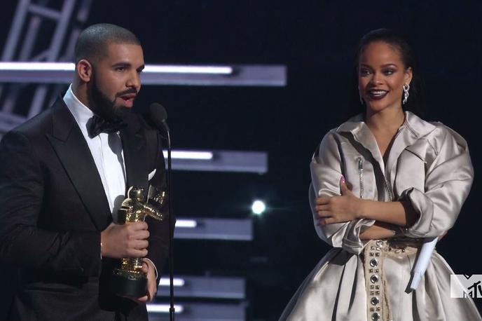 drake, rihanna | Foto Cover Image