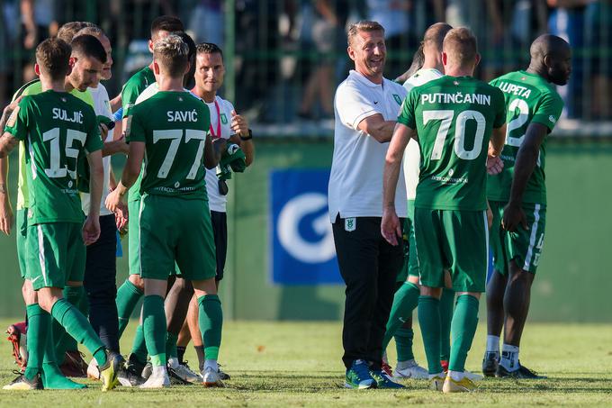 Na klopi Olimpije je Zoran Barišić debitiral 16. septembra letos z zmago nad Muro v Fazaneriji z 2:0. | Foto: Morgan Kristan / Sportida